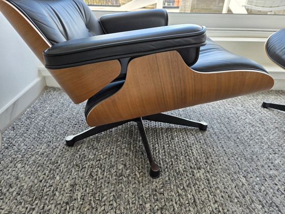 Image 1 of Eames Lounge Stoel Van Vitra