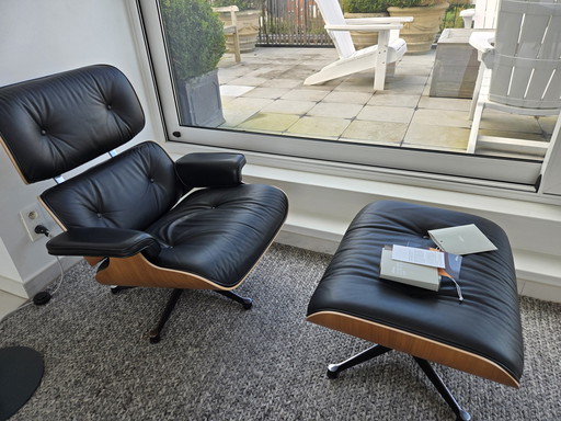 Eames Lounge Stoel Van Vitra