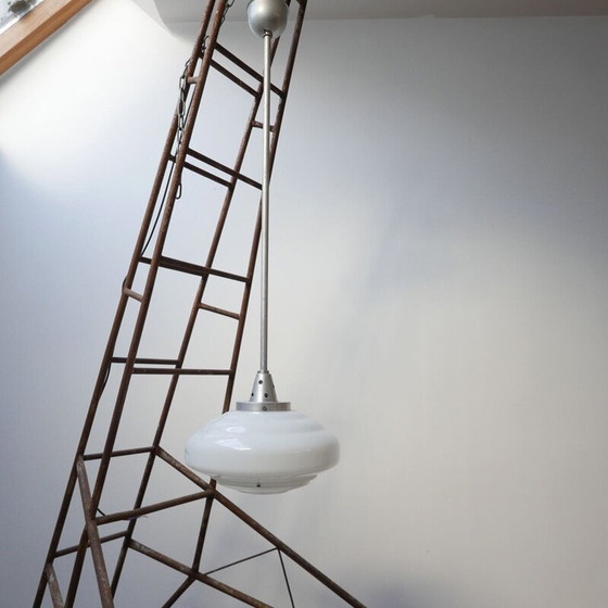 Image 1 of Vintage tweekleurige opaal glazen ophanging, holofaan, Frankrijk 1950