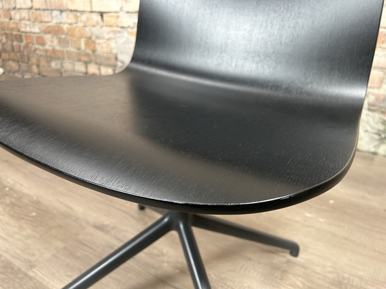 Image 1 of Muuto Visu Swivel zwart 