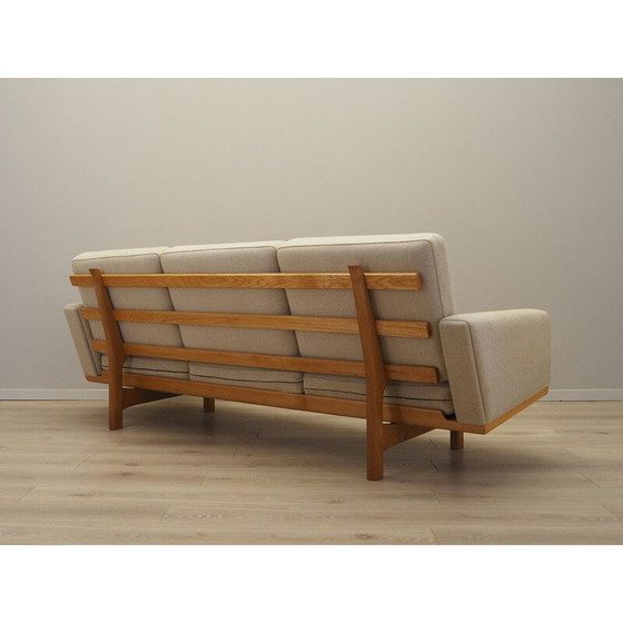 Image 1 of Vintage eiken bank van Hans J. Wegner, jaren 1960