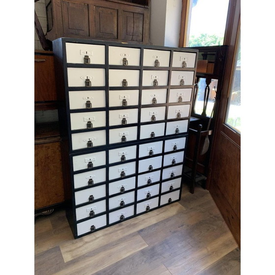 Image 1 of Vintage industriële ladekast van grenen en 40 laden, Hongarije 1950