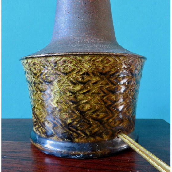 Image 1 of Vintage bedlampje in zandsteen en okerkleurig email door Nils Khaler, Denemarken 1965