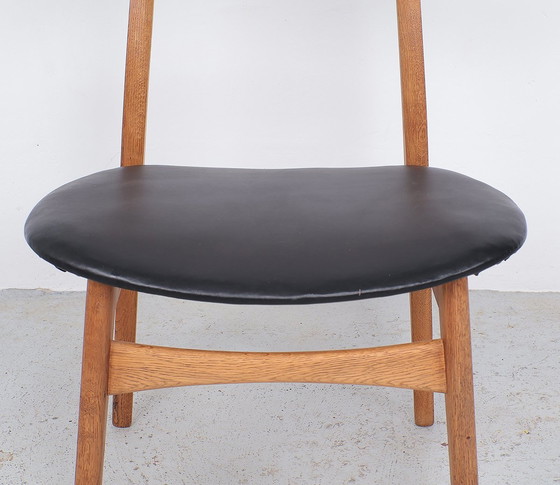 Image 1 of Hans Wegner Stoelen Ch30 Voor Carl Hansen & Son