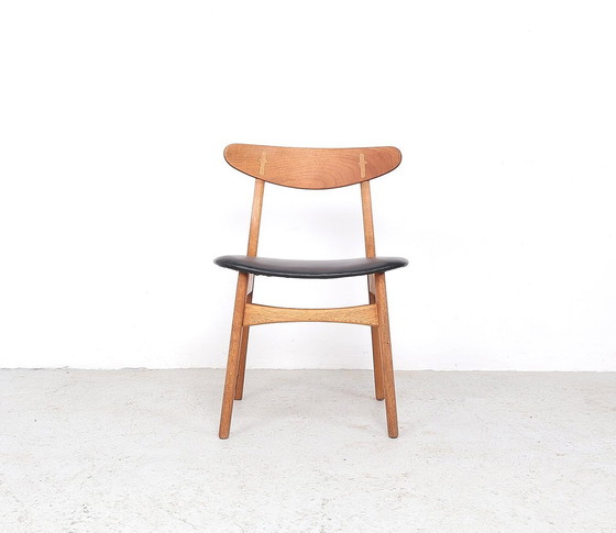 Image 1 of Hans Wegner Stoelen Ch30 Voor Carl Hansen & Son