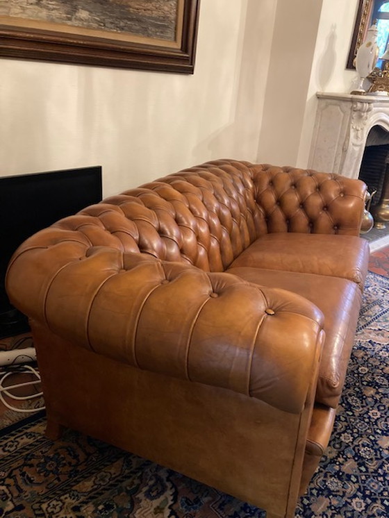 Image 1 of 3x Chesterfield sofa's