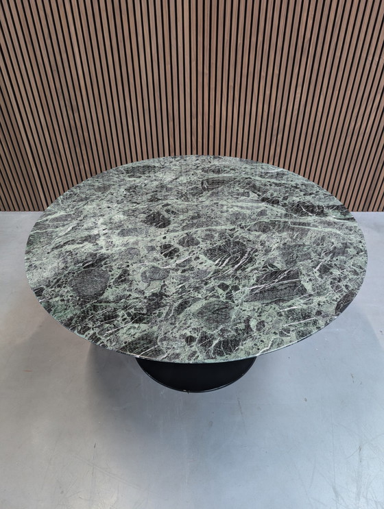 Image 1 of Knoll Saarinen Table 137Cm Rond Alpi Verde