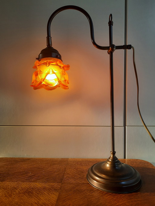 Klassieke Notaris Lamp Met Fraaie Glazen Kap