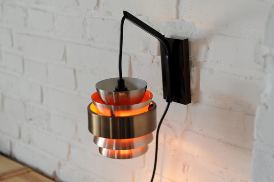 Image 1 of Vintage space age wandlamp van Lakro