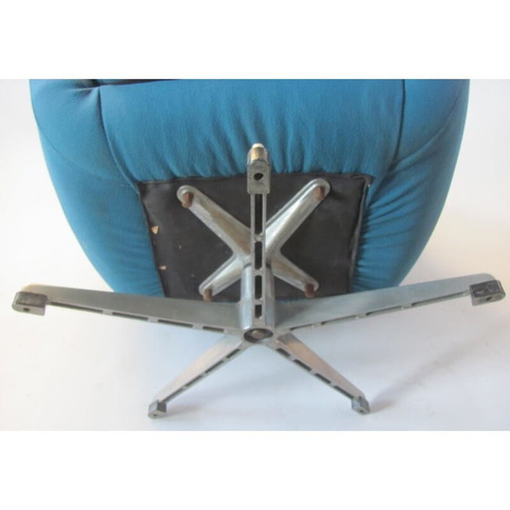 Image 1 of Vintage blauwe fauteuil van Up Závody Rousínov, Tsjecho-Slowakije 1960