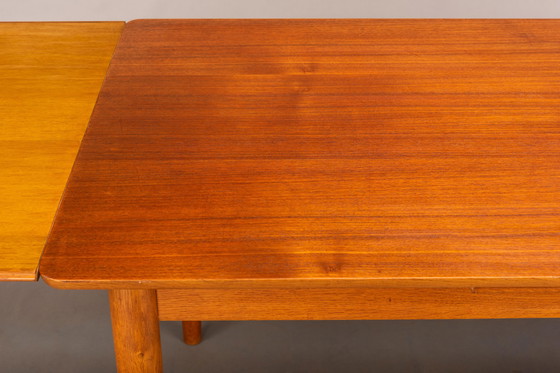 Image 1 of Uitschuifbare teak tafel