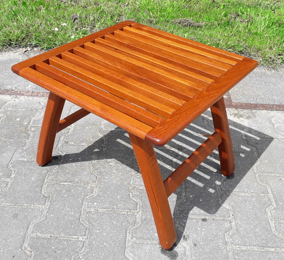 Image 1 of Teak bijzettafeltje voetenbankje 50x50x41(h) cm