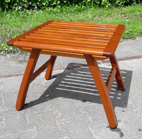 Image 1 of Teak bijzettafeltje voetenbankje 50x50x41(h) cm