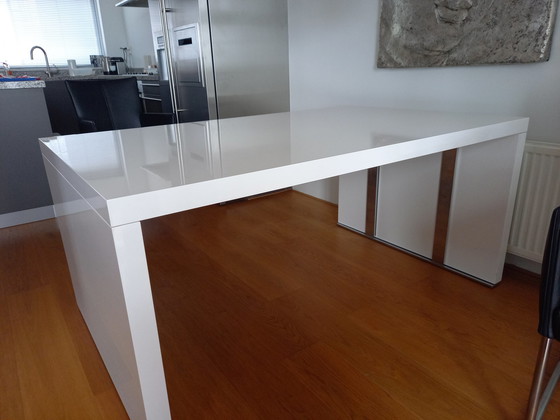 Image 1 of Ligne Roset eettafel