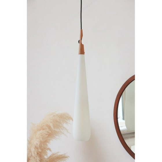 Image 1 of Vintage hanglamp in teakhout en opaline glas van Uno en Östen Kristiansson voor Luxus, 1970