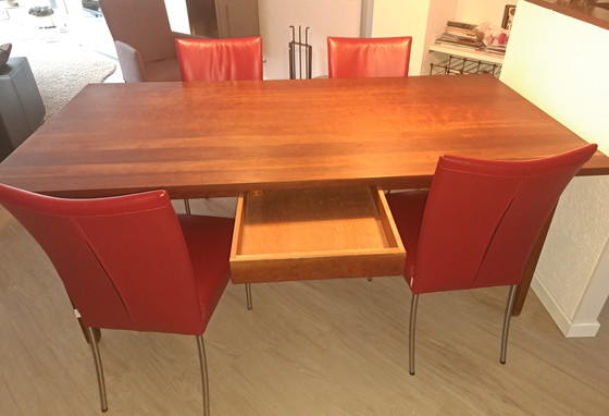 Image 1 of Eettafel Met 4 Stoelen. Ook Los Van Elkaar Te Koop.