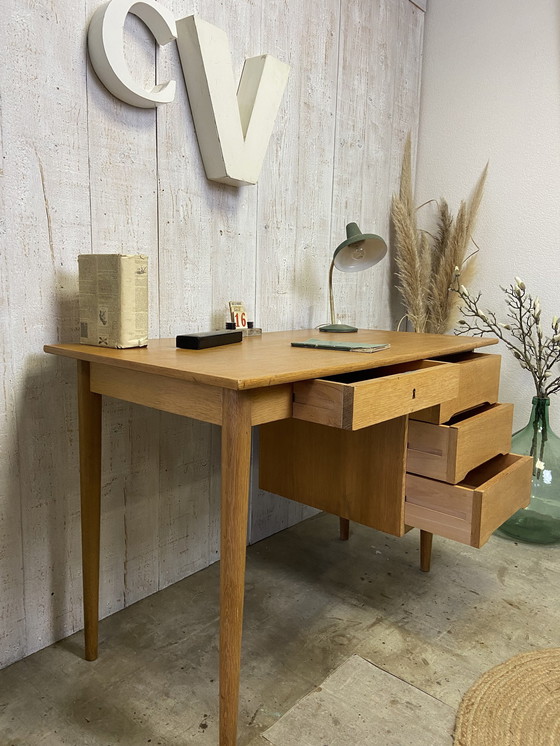 Image 1 of Vintage bureau