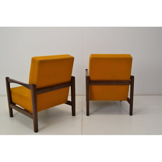 Image 1 of Paar houten en stoffen fauteuils uit de Mid Century, Tsjecho-Slowakije 1960