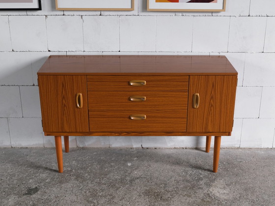 Image 1 of Vintage dressoir Mid-Century dressoir