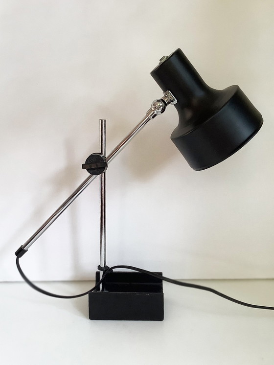 Image 1 of Anvia bureaulamp van J. J. M. Hoogervorst