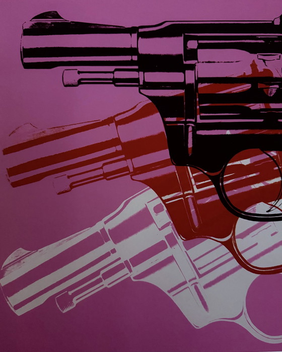 Image 1 of Andy Warhol: “Gun, 1981-1982”.