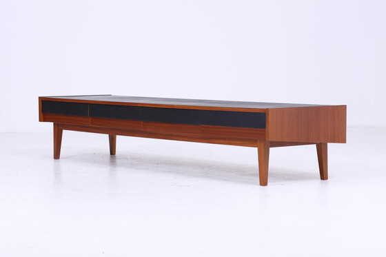 Image 1 of Vintage Walnoot Lowboard 60s | Mid Century Laden Dressoir TV-plank Retro Zwart Bruin