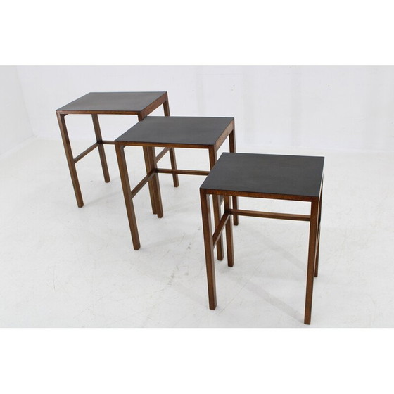 Image 1 of Vintage beukenhouten nesttafels door J. Halabala, Tsjecho-Slowakije 1930