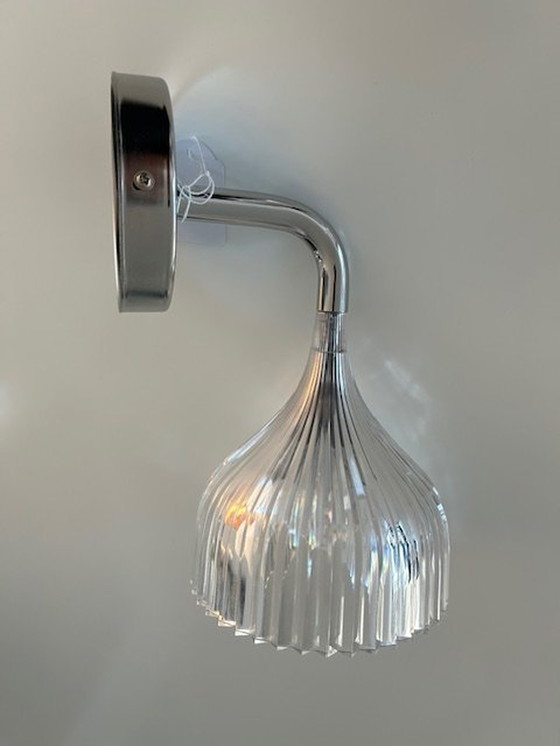 Image 1 of Kartell É