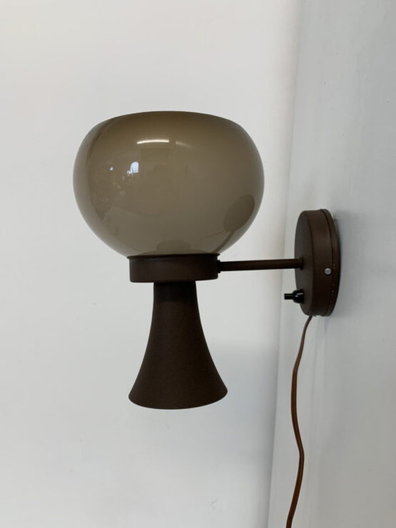 Image 1 of Mid-Century Design Paddestoel Wandlamp van Herda -1970's