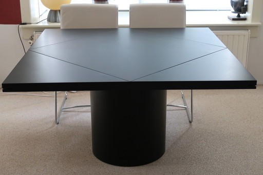 Quadrondo eettafel