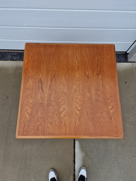 Image 1 of Vintage tafel