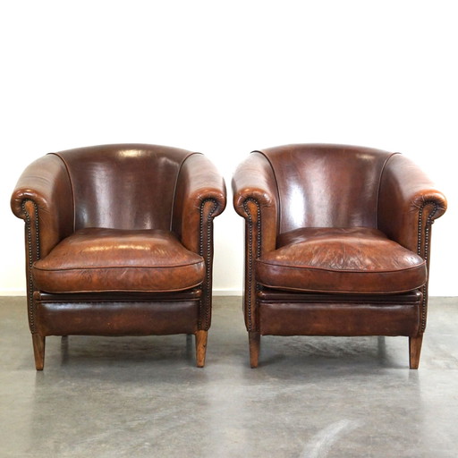 2 x Clubfauteuil gemaakt van schapenleer