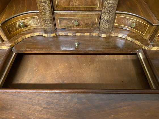 Image 1 of Klassieke wortelnoot buiksecretaire