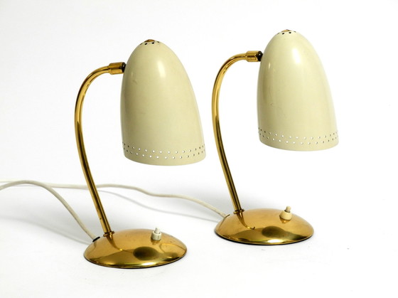 Image 1 of Paar prachtige Duitse Mid Century Moderne Messing Tafellampen met Metalen Kapjes