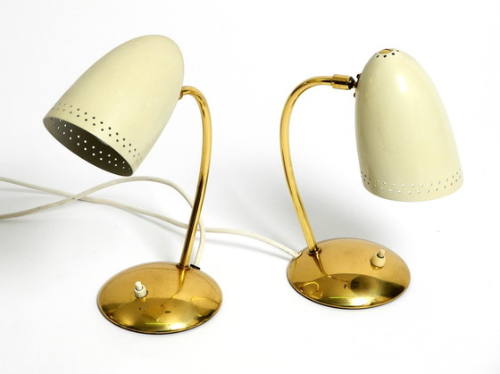 Image 1 of Paar prachtige Duitse Mid Century Moderne Messing Tafellampen met Metalen Kapjes