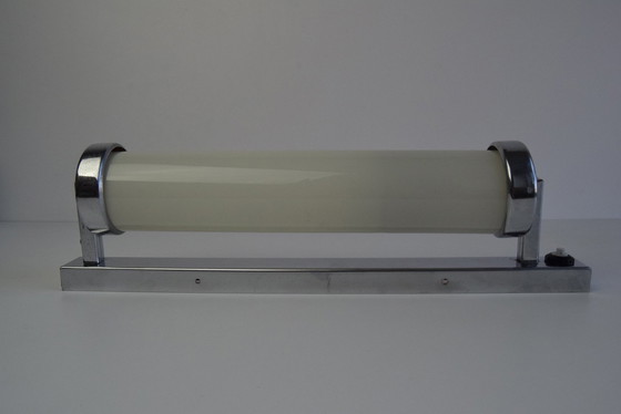 Image 1 of Bauhaus of Functionalistische wandlamp in chroom, jaren 1930