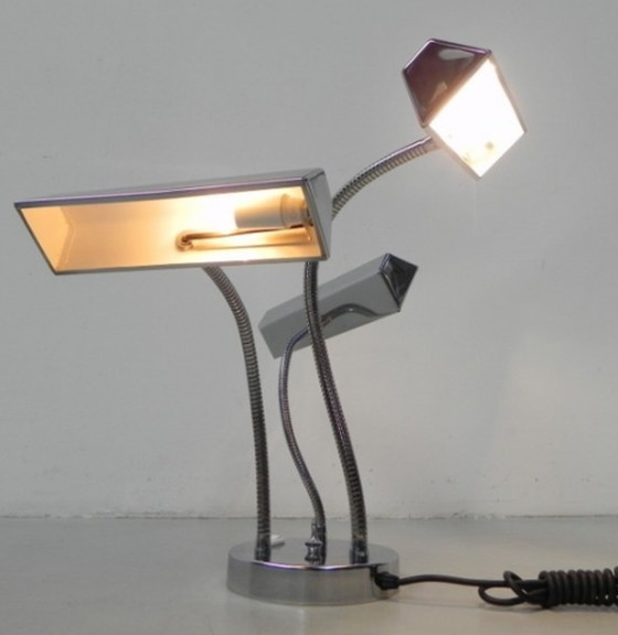 Image 1 of Vintage bureaulamp met 3 verchroomde kappen