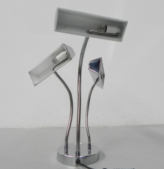 Image 1 of Vintage bureaulamp met 3 verchroomde kappen