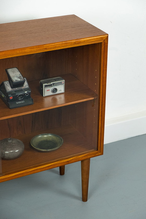 Image 1 of Vintage Søborg Teak Vitrinekasten van Børge Mogensen