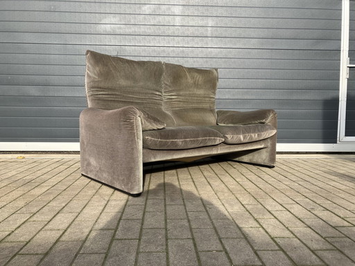 Cassina Maralunga 2-zit bank