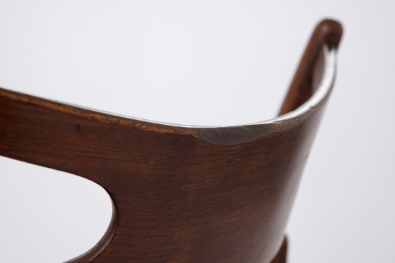 Image 1 of 2x Hans Wegner stoelen #CH29