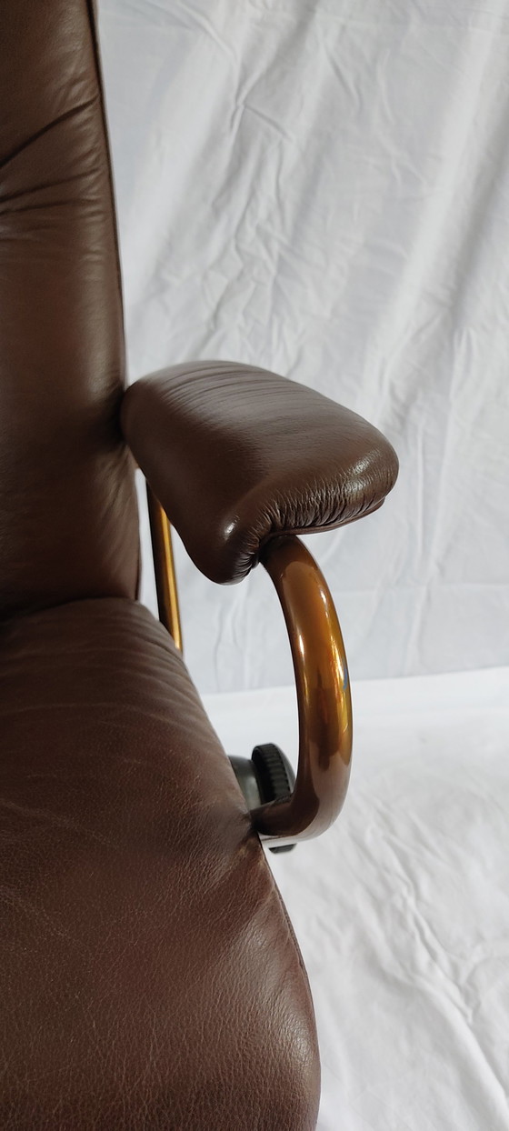 Image 1 of Vintage Stressless Fauteuil