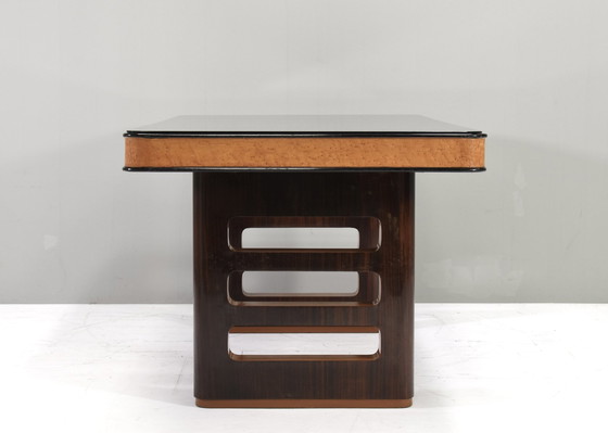 Image 1 of BORSANI Art-Deco eettafel / bureau in geburnd hout / walnoot en glas - Italië, circa 1950