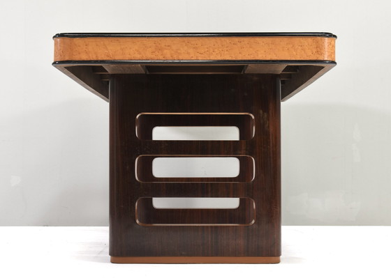 Image 1 of BORSANI Art-Deco eettafel / bureau in geburnd hout / walnoot en glas - Italië, circa 1950