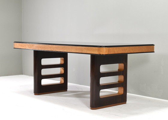 Image 1 of BORSANI Art-Deco eettafel / bureau in geburnd hout / walnoot en glas - Italië, circa 1950