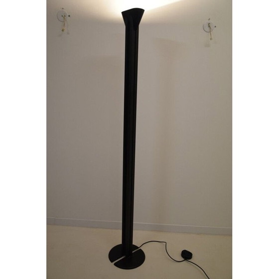 Image 1 of Vintage Italiaanse vloerlamp Progetti 1980