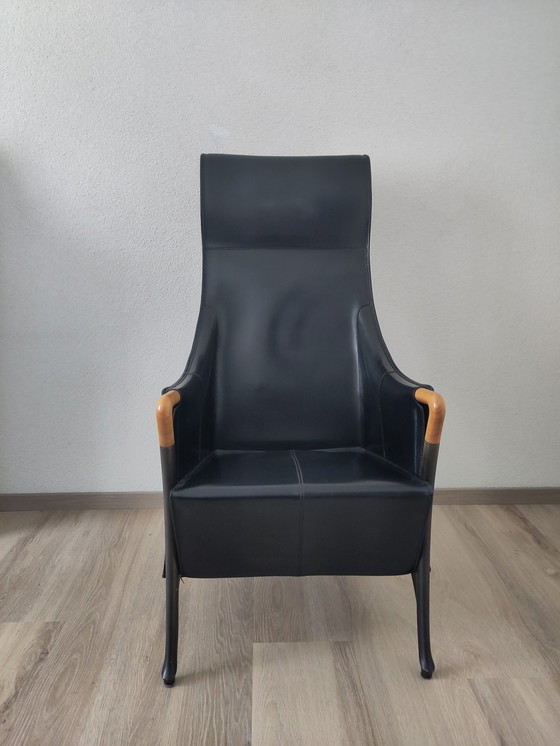 Image 1 of Giorgetti progetti wing chair