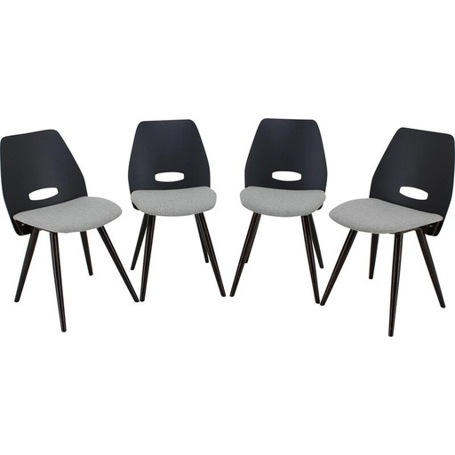 Set van 4 vintage eetkamerstoelen voor Tatra, Tsjecho-Slowakije 1960