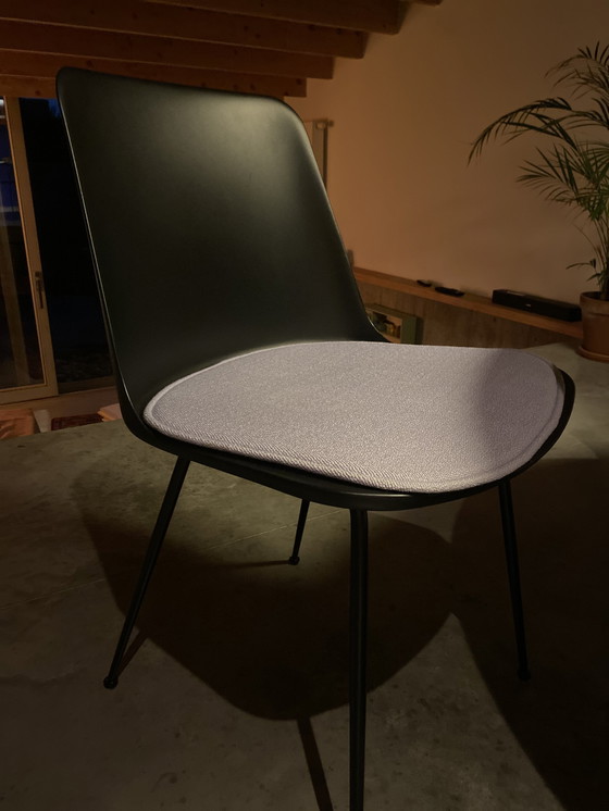 Image 1 of 5x &Tradition Rely chair zwart