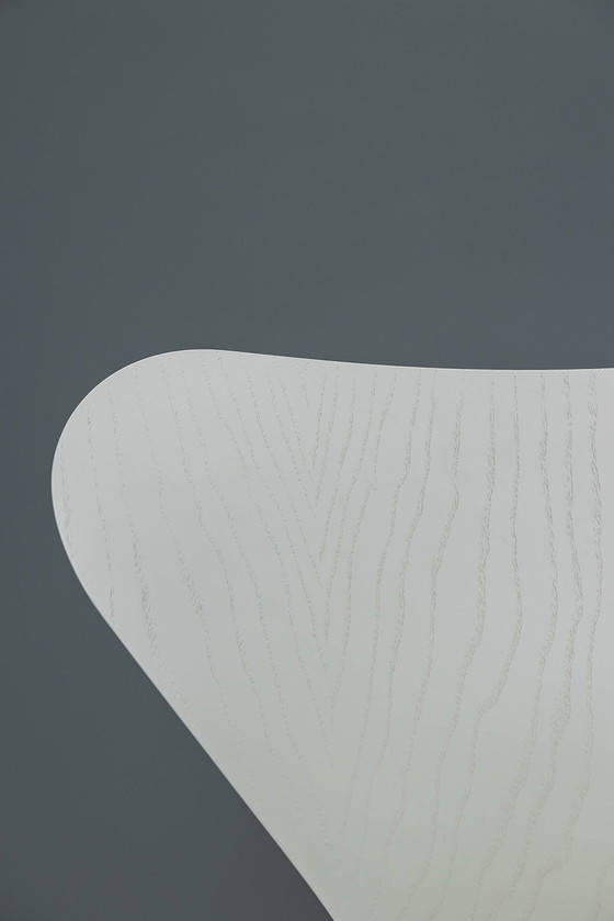 Image 1 of Fritz Hansen Serie 7 "Vlinder" stoel